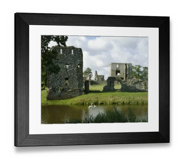 Framed Print : Baconsthorpe Castle J870287