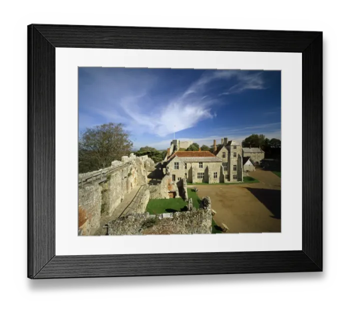 Framed Print : Carisbrooke Castle K040155