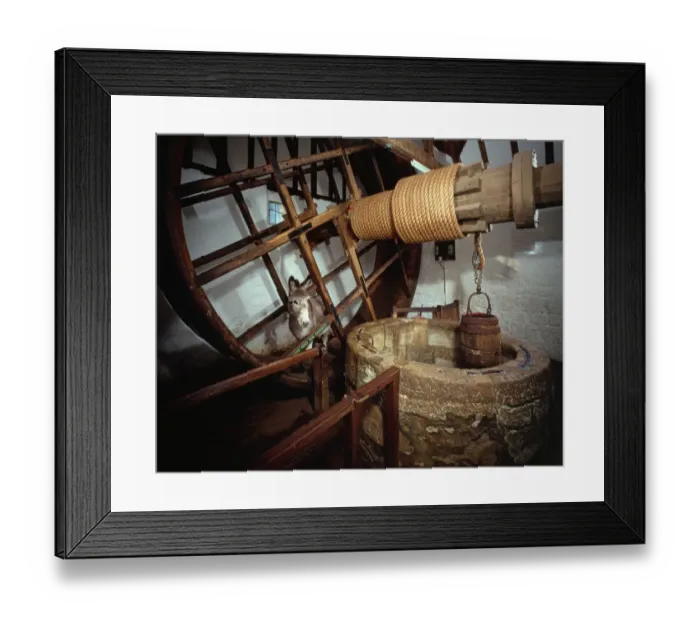Framed Print : Carisbrooke Castle J840102 Framed Print : Carisbrooke Castle J840102