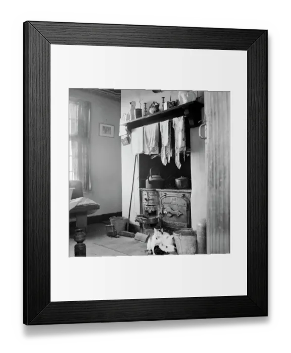 Framed Print : Farmhouse kitchen a087028