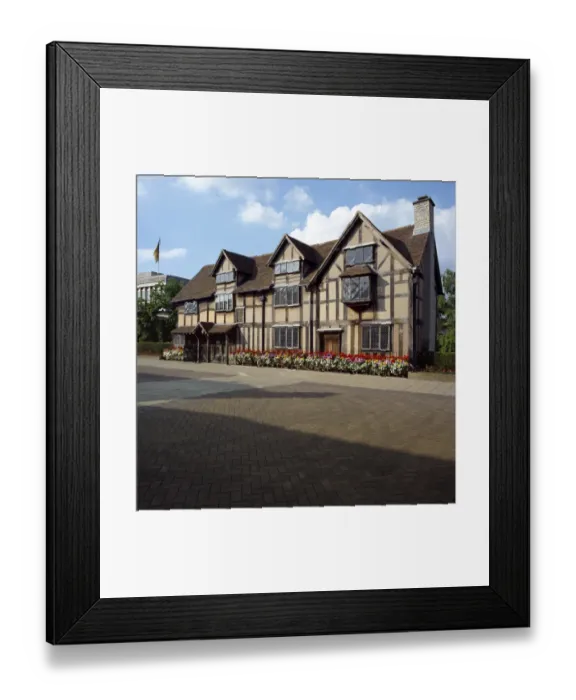 Framed Print : Shakespeares birthplace K991550