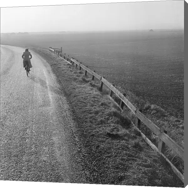 Cyclist in Cambridgeshire a080895