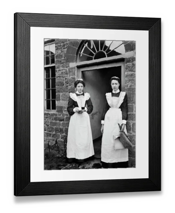 Framed Print : Maids, Byfield, Northamptonshire BB98_06062