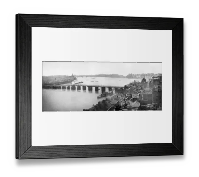Framed Print : Old Battersea Bridge, London BB82_13057