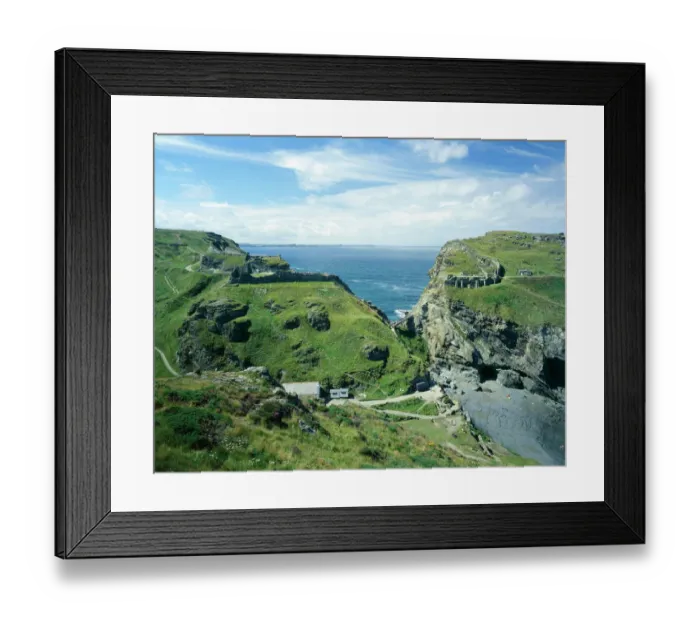 Framed Print : Tintagel Castle J850364