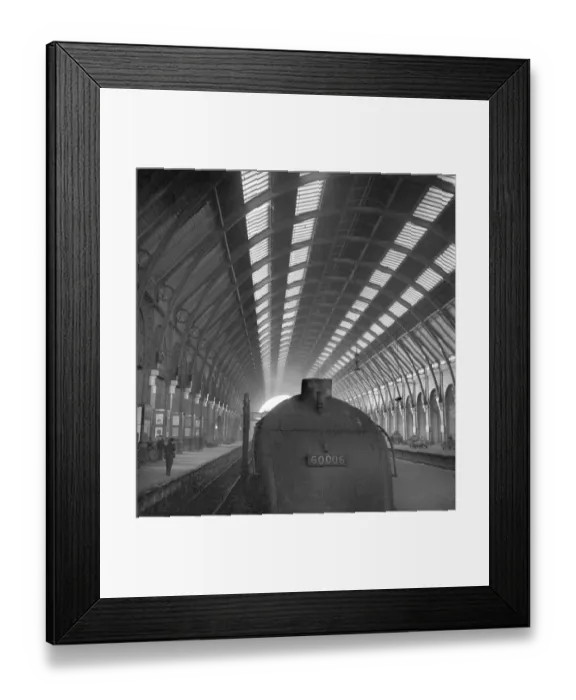 Framed Print : Kings Cross Station a072950 Framed Print : Kings Cross Station a072950