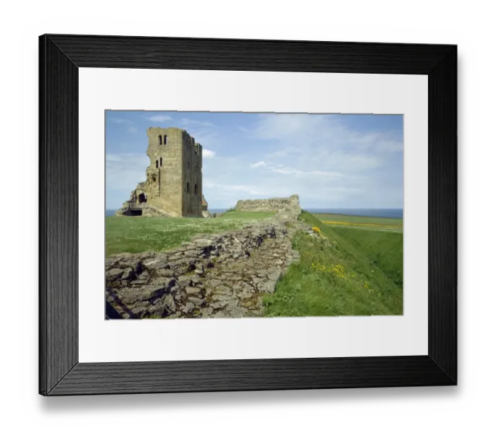 Framed Print : Scarborough Castle K000231
