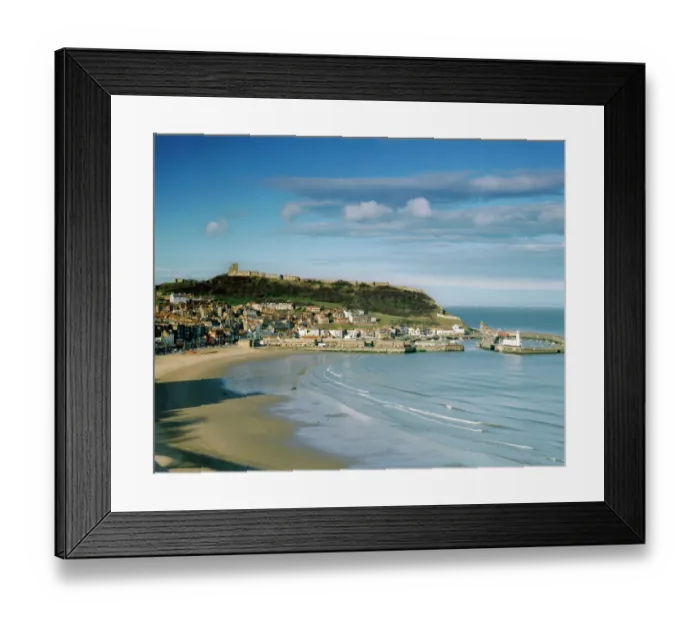 Framed Print : Scarborough Castle J870079