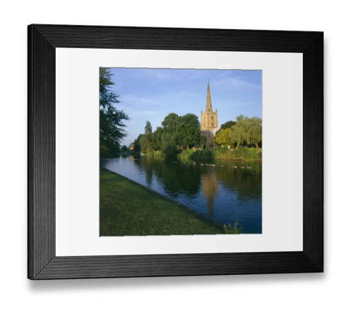 Framed Print : Holy Trinity Church, Stratford-upon-Avon K991546 Framed Print : Holy Trinity Church, Stratford-upon-Avon K991546