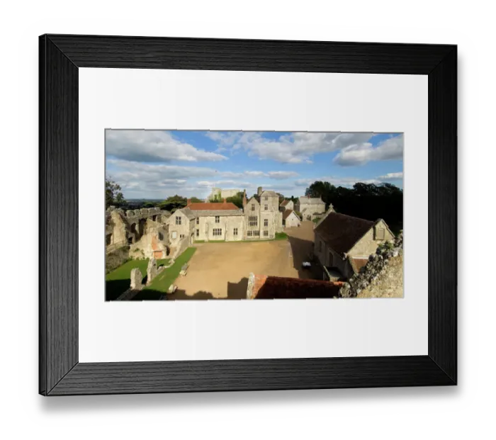 Framed Print : Carisbrooke Castle N070961