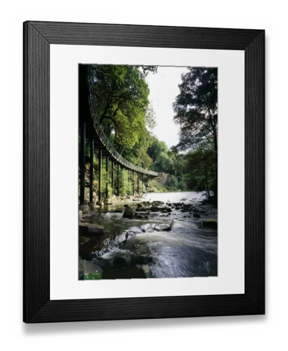 Framed Print : Millennium Walkway, Derbyshire K031256