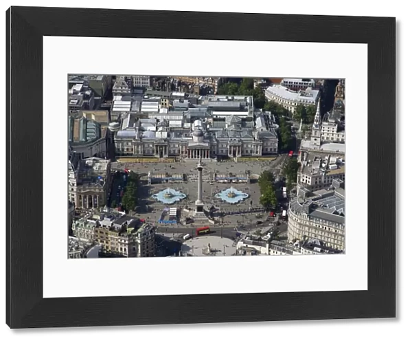 Trafalgar Square & The National Gallery 24430_037