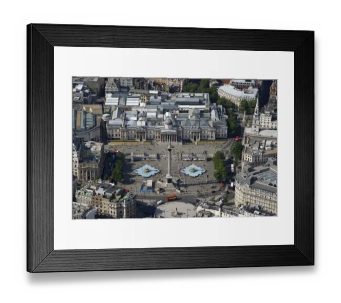 Framed Print : Trafalgar Square & The National Gallery 24430_037