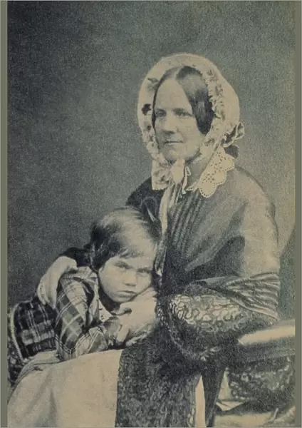 Emma Darwin and son Leonard K970227