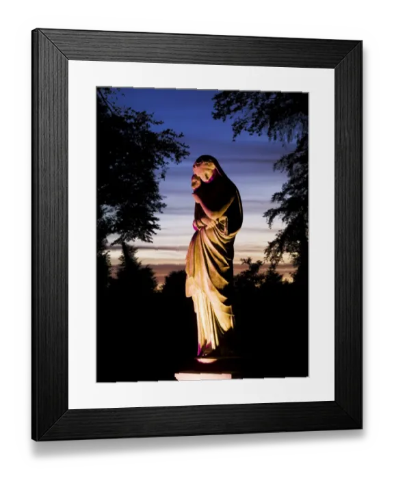Framed Print : Brodsworth Hall garden statue N071136