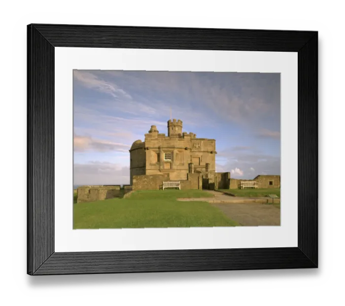Framed Print : Pendennis Castle K980584 Framed Print : Pendennis Castle K980584