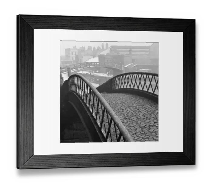 Framed Print : Hampstead Road Canal Lock a065322