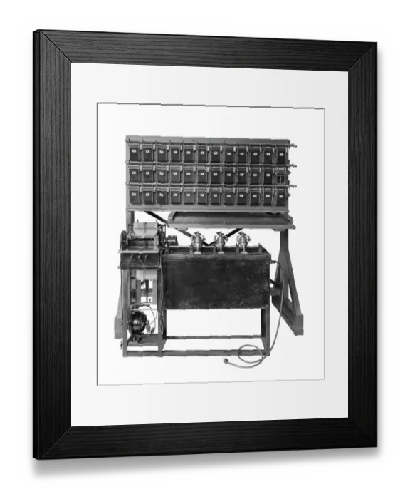 Framed Print : A calculating machine BL21177