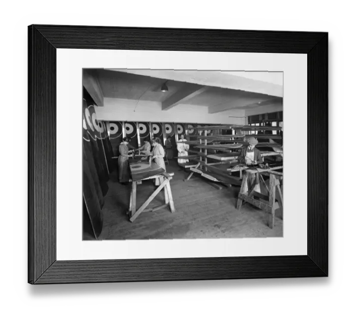Framed Print : Painting aircraft wings, Waring & Gillow BL23701_012
