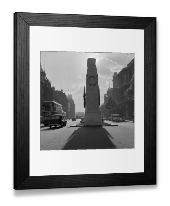 Framed Print : The Cenotaph a065897