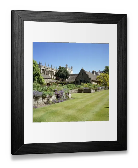 Framed Print : War Memorial Garden, Oxford K991462
