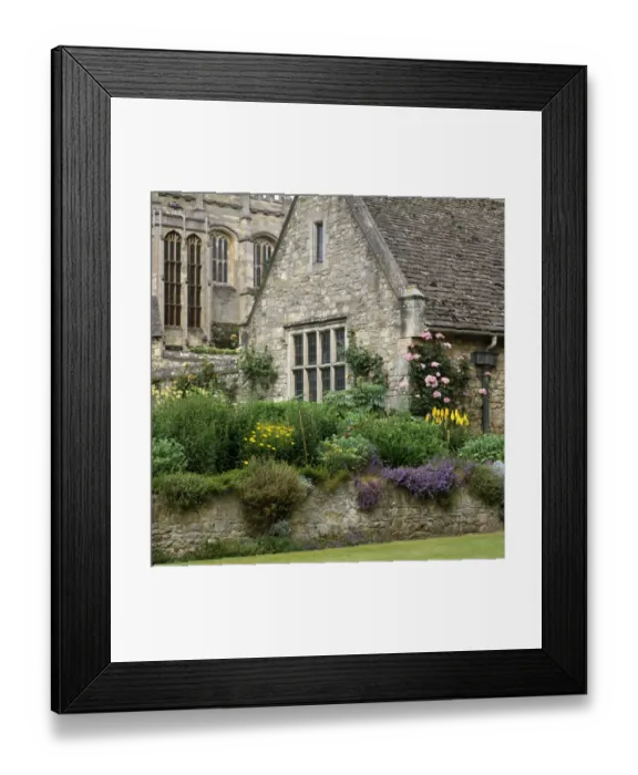 Framed Print : War Memorial Garden, Oxford K991463