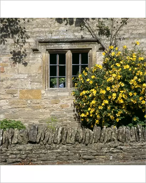 Cottage window K991559