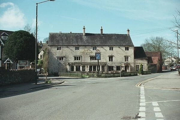 Britannia Inn. Early C18 public house in Nailswroth, Gloucestershire. IoE 354657