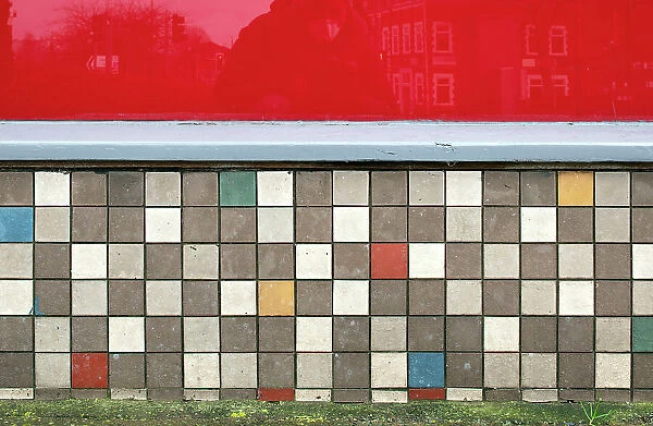 Coloured tiles DP347457