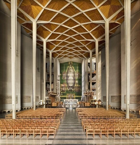 Coventry Cathedral DP082268