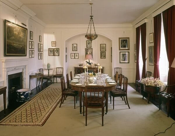 The Dining Room, Walmer Castle J020004