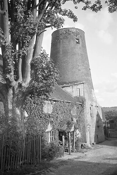Doolittle Windmill, Bedfordshire AA78_00468