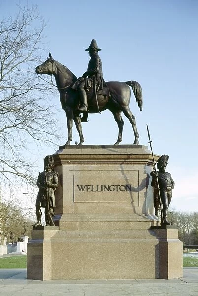 Duke of Wellington statue K000664