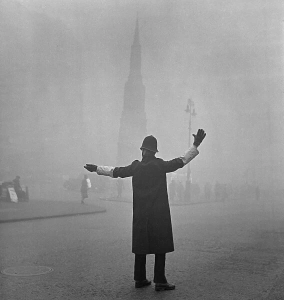 Foggy London. Policeman, Strand AA100390
