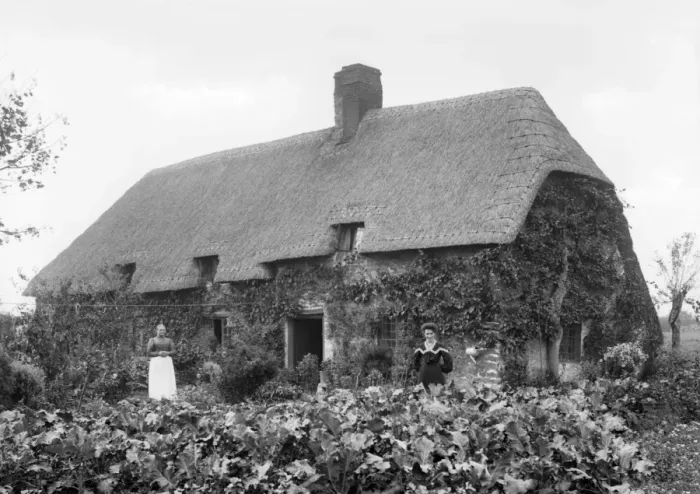 Framed Print : Goddard House, Shellingford, Oxfordshire BB97_11879