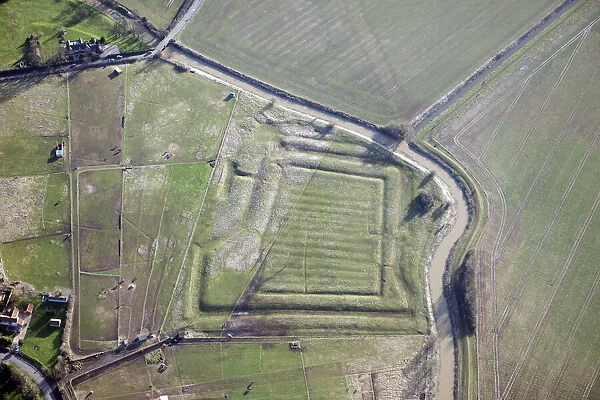 Hawton moated site 28670_033