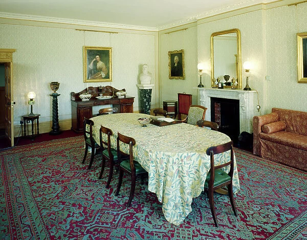 Down House Dining Room J000033