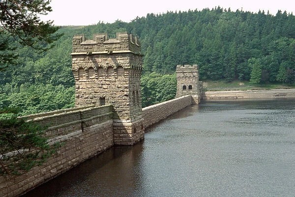 Howden Dam. The Howden Reservoir was built by the for the use of the people of Derby