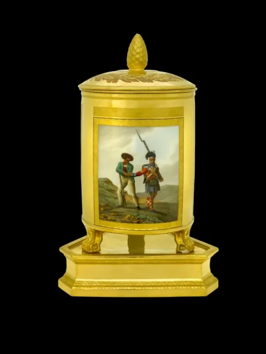 Framed Print : Ice pail depicting a Highlander with Spanish militia N081111