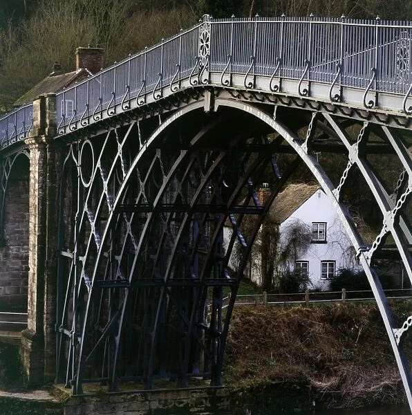 Iron Bridge K060290. IRON BRIDGE, Telford, Shropshire. Detailed view of the iron work