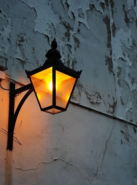 Lamp DP073454. Wall-mounted street lamp. Gas Street Basin, Worcester