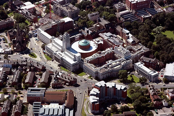 Leeds University 20667_055