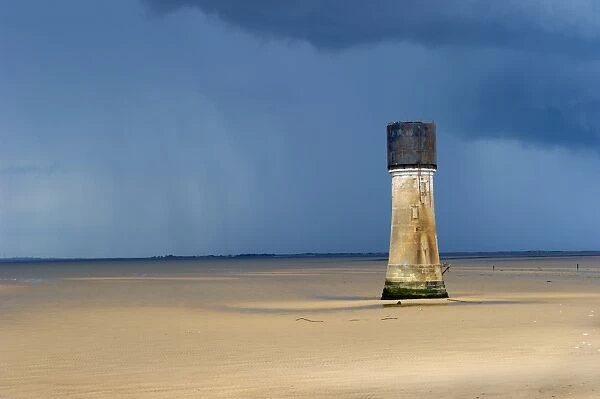 Low lighthouse at Spurn Point DP139808