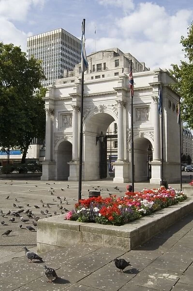 Marble Arch N071208. MARBLE ARCH, London