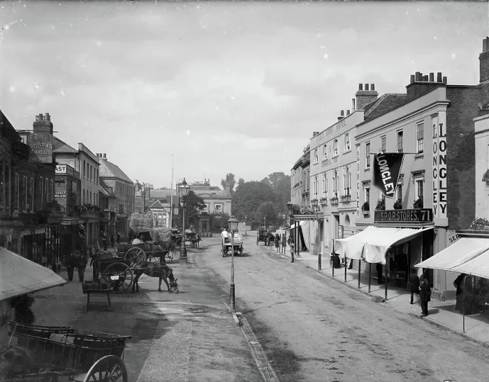 Framed Print : Market Place, Watford. cc56_00864