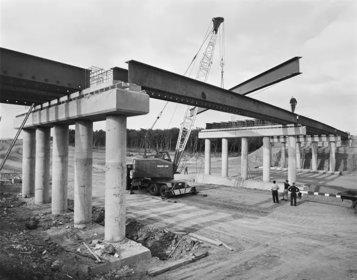 Framed Print : Midland Link Motorway construction JLP01_08_069470