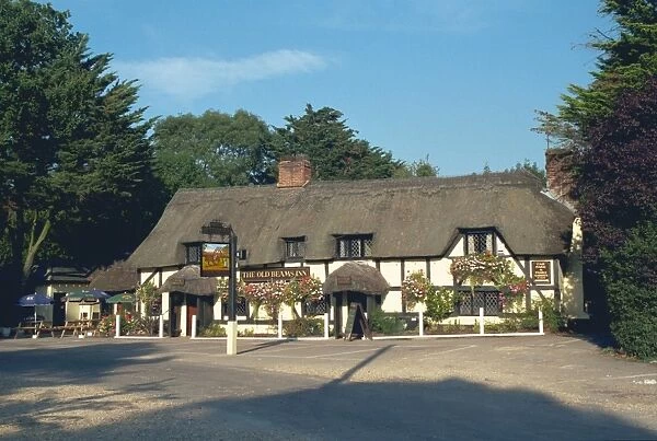 The Old Beams Inn. Timber-framed late C15 public house, New Forest. IoE 143592
