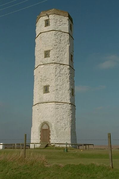 The Old Lighthouse. The imposing tower at Flamborough, East Yorkshire IoE 166822