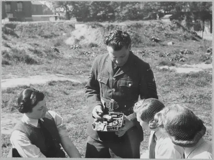 Framed Print : RAF instructor directing a group of Women's Auxiliary Air Force (WAAF) trainees chp01_07_01_052