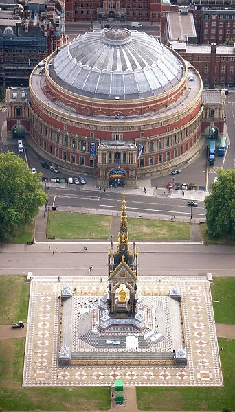 The Royal Albert Hall and The Albert Memorial 24443_032